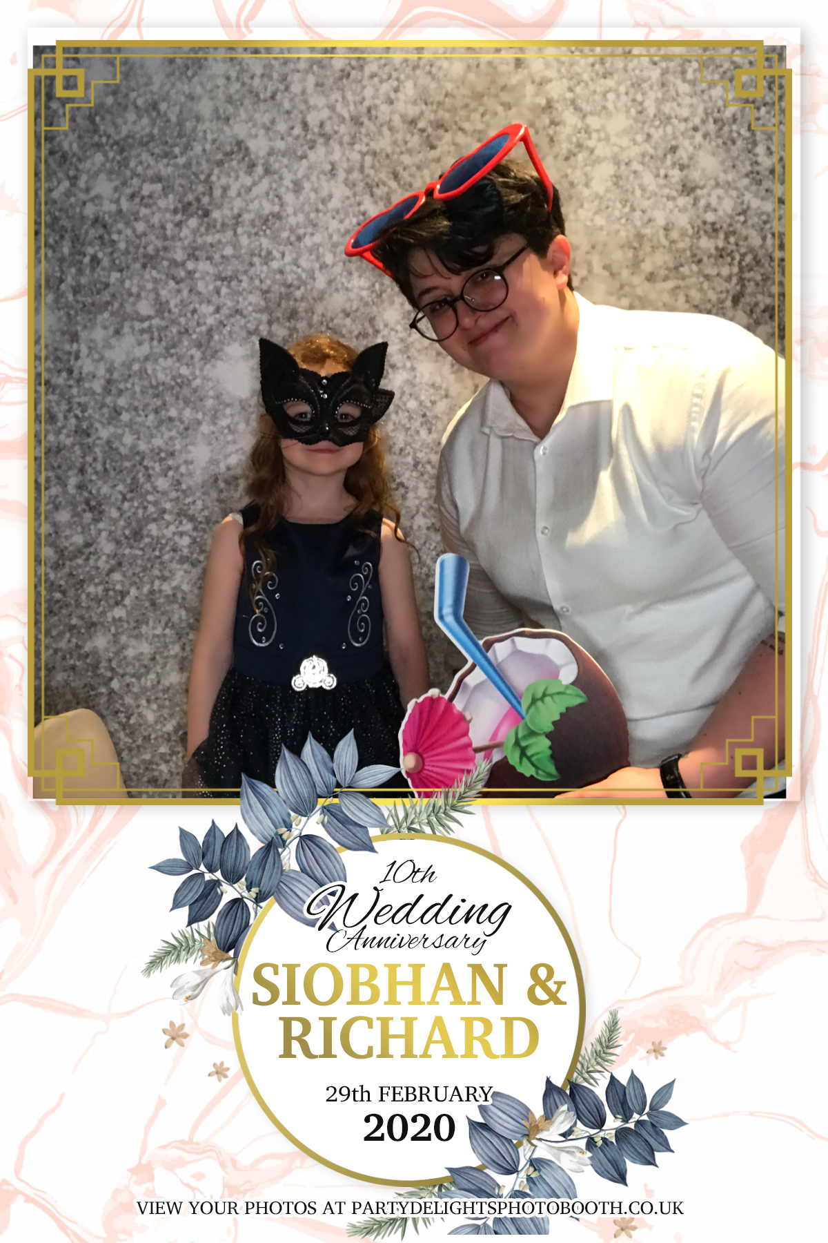 Siobhan and Richards Vow renewal  | View more photos from the event at gallery.partydelightsphotobooth.co.uk/u/PartyDelightsPhotoBooth/Siobhan-and-Richards-Vow-renewal